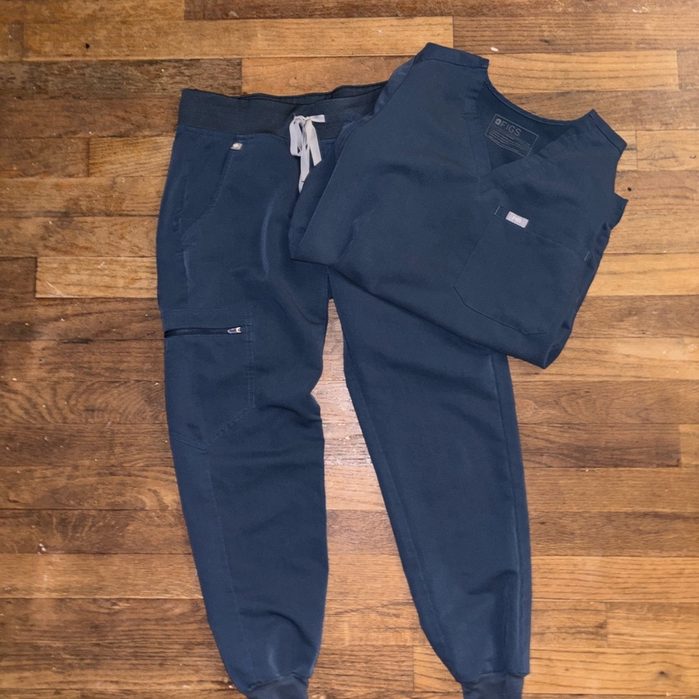 Navy Blue Figs Scrub Set